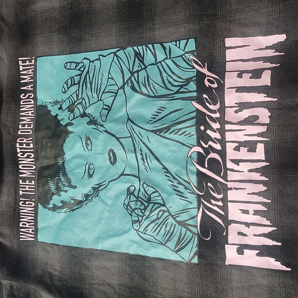 UNIVERSAL MONSTERS WOMEN'S PLAID BUTTON UP SHIRT - Picture 12 of 12